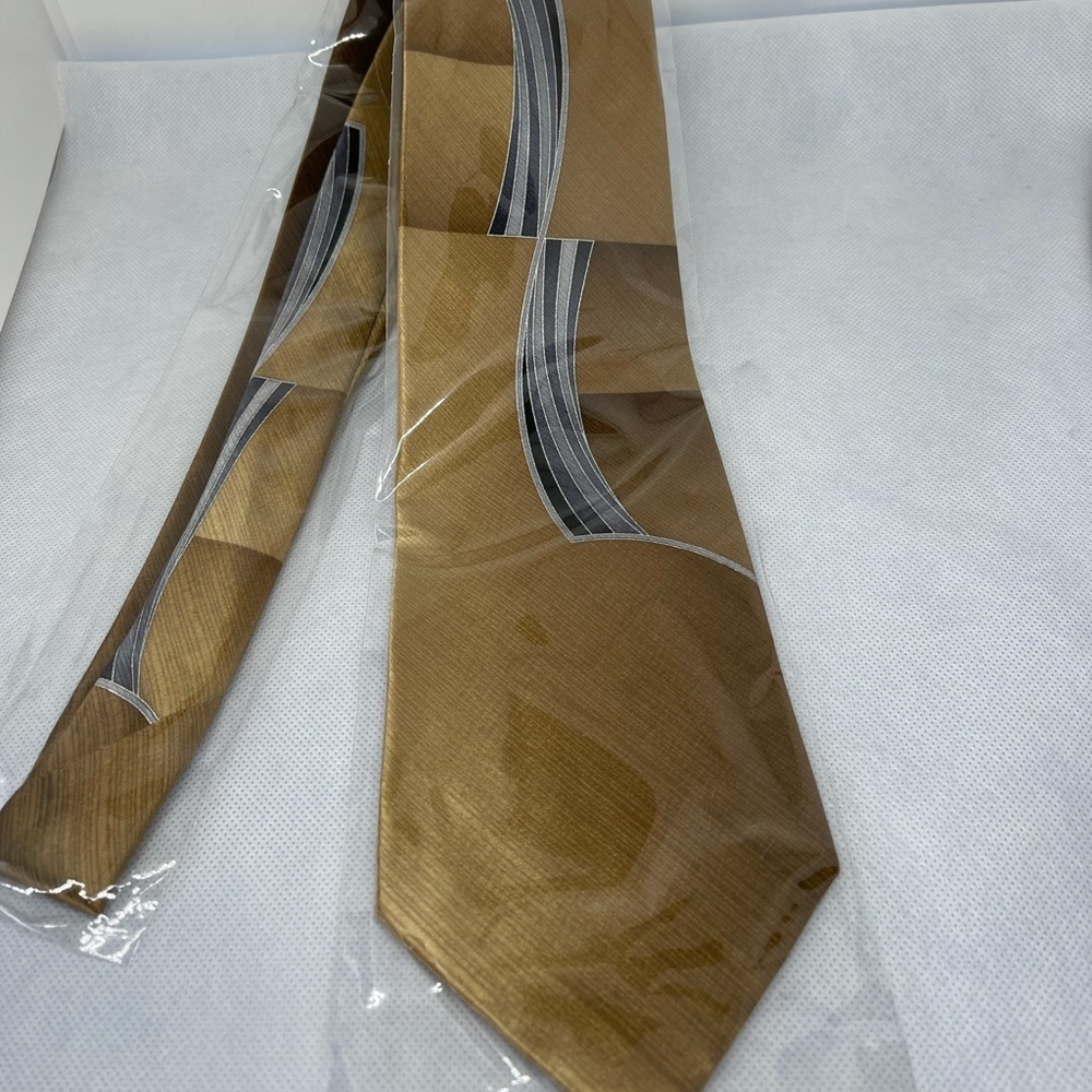 Massini Necktie